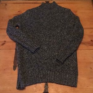 Banana Republic side zip sweater